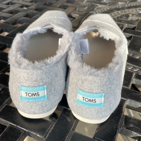 TOMS Womens Alpargata Frost Grey Slip-Ons - Size 8 - Picture 2 of 6